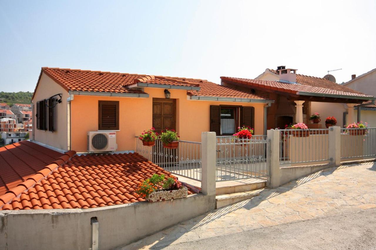 Apartments With A Parking Space Sutivan, Brac - 745 Exterior foto