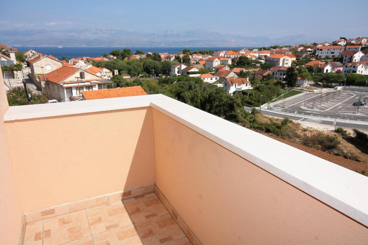 Apartments With A Parking Space Sutivan, Brac - 745 Exterior foto